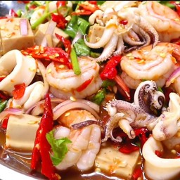 ยำรวมมิตรทะเล