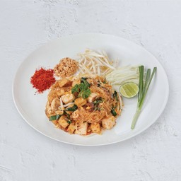 ผัดไทยวุ้นเส้น (อกไกย่าง)