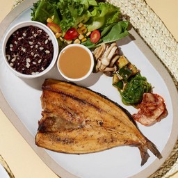 ชุดปลาชิมาฮอกเกะย่างมิโซะ