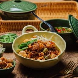 KHAO • SEN ข้าว เส้น หลัง มช