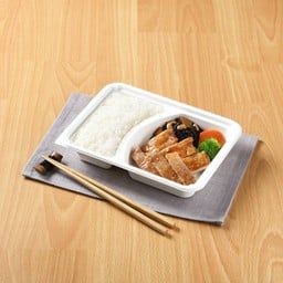 Charcoal Grilled Shouyukouji Pork and Charcoal Grilled Chicken