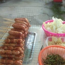 ก๋วยเตี๋ยว โกรวย