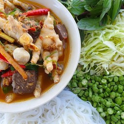 ขนมจีนน้ำยาป่า