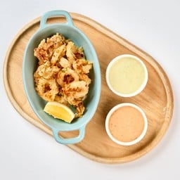 ปลาหมึกทอดสไตล์ทัสคานี