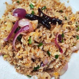 ข้าวผัดลาบหมูสับ