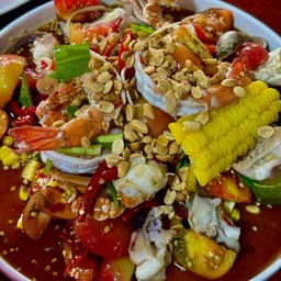 ตำเหลาทะเล (ผักลวก)