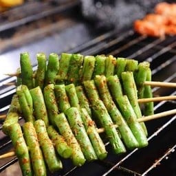 烤四季豆 ถั่วแขกย่าง