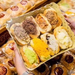 ปังเวอร์ ไส้ทะลัก ศรีสะเกษ (เจ้าดังในติ๊กต๊อก)&ชาตะโกน สาขาเมืองศรีสะเกษ (เจ้าดังในติ๊กต๊อก)