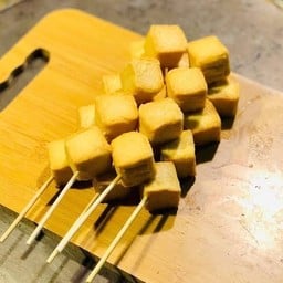 烤鱼豆腐 เต้าหู้ปลาย่าง