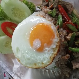 ข้าวกระเพราเนื้อสับ