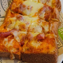 ขนมปังปิ้ง พิซซ่า แฮม ชีส