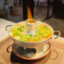 ต้มจืดเต้าหู้หมูสับสาหร่าย (หม้อไฟ)