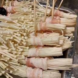 ร้านหม่าล่าเมียนายฝาหรั่ง