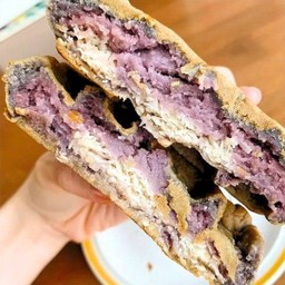 วาฟเฟิลเผือกเชื่อม