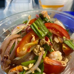 ไก่สับ กุ้ง ปลาหมึกสด ไส้กรอกไก่ ไก่ยอ ปูอัด