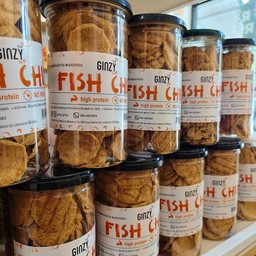 Ginzy คอนเฟลกปลากระพงอบกรอบ รส.กระเพรา