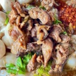 KG02.23 หมูชิ้น 100 กรัม+ลูกชิ้นหมูฮั้งเพ้ง 3 ลูก