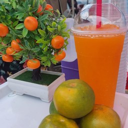 เฮียปามส้มปั่นเกล็ดหิมะ วัดชัยมงคล