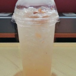 น้ำบ๊วยเย็น