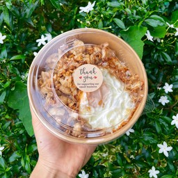 ข้าวไก่กระเทียม