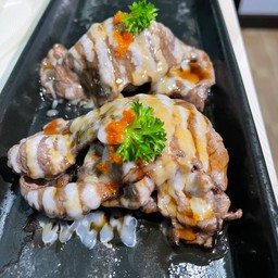 ซูชิเนื้อเบิร์นซอส