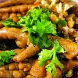 KG01.03 ก๋วยเตี๋ยวเท้าไก่ตุ๋น 50 กรัม มะระ