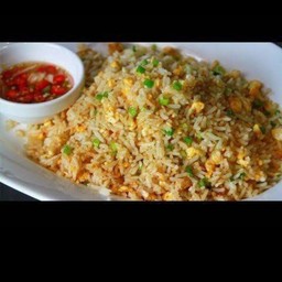 ข้าวผัดกุนเชียง