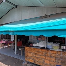 ก๋วยจั๊บแม่ญา บ้านโพธิ์ตาก