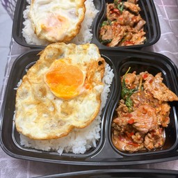 ข้าวกระเพราะเนื้อ