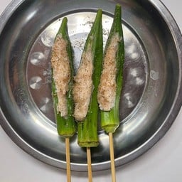 (A126)กระเจี๊ยบหมูเด้ง