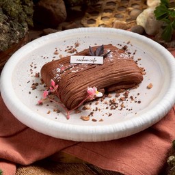 Double choc-chip pain suisse