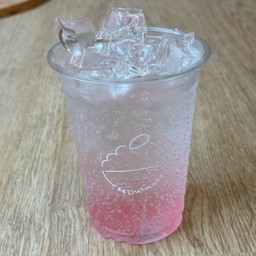 กุหลาบโซดา