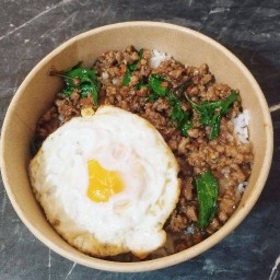 ครัวกระเพราอัญชัน