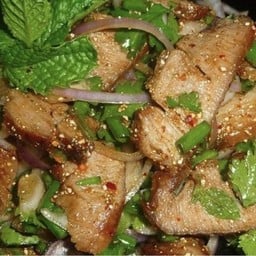 ร้านเป็ดย่างเกลืิอ