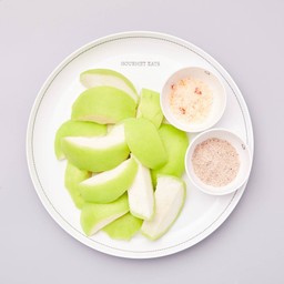 ฝรั่งแช่บ๊วย (ลูกละ) - ฝรั่งอารีย์