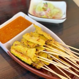 ก๋วยเตี๋ยวสองฝั่งทะเล By เจ๊อึ่งซีฟู้ด จันทบุรี