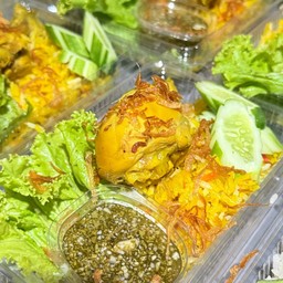 ข้าวหมกไก่ สามสี