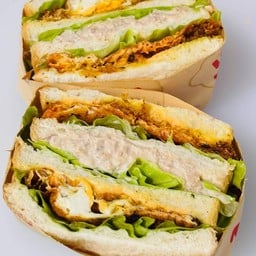 แซนวิช ไข่ดาว2ใบ ทูน่า