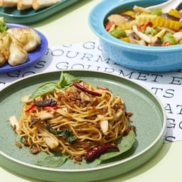 ผัดสปาเกตตี้เขียวหวานเจ - ตาละลักส์