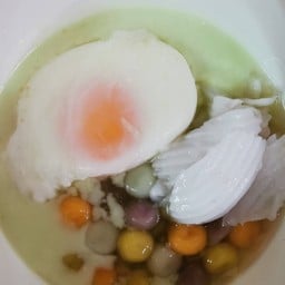 บัวลอยมะพร้าวอ่อนใส่ไข่ พิเศษมะพร้าว