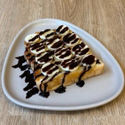 ขนมปังกล้วยช็อกโกแลต : Chico-banana Bread Toast