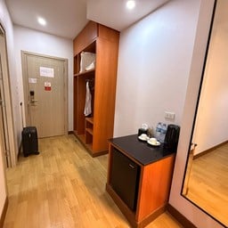 Cozy Donmueang Hotel