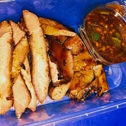 คอหมูย่าง+ไส้ย่าง