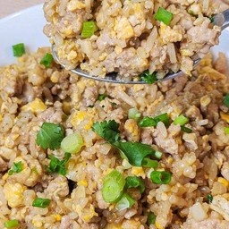 ข้าวผัดหมูสับ