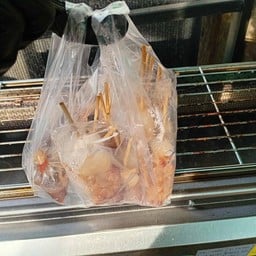 หมูปิ้งหน้าบ้านไม้ ถนนโรงเรียนเทคนิคชัยภูมิ-บ้านเด็กดี2