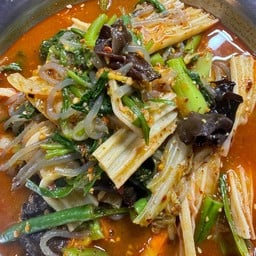 ครัวแพรไพลิน