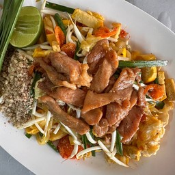 ผัดไทย หมู