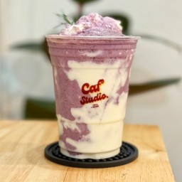 Blueberry yoghurt / บลูเบอร์รี่ปั่นโยเกิร์ต