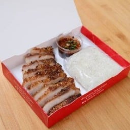 คอหมูย่าง M- เจ๊แดงสามย่าน