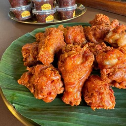 (19) น่องไก่ทอด 2 ชิ้น